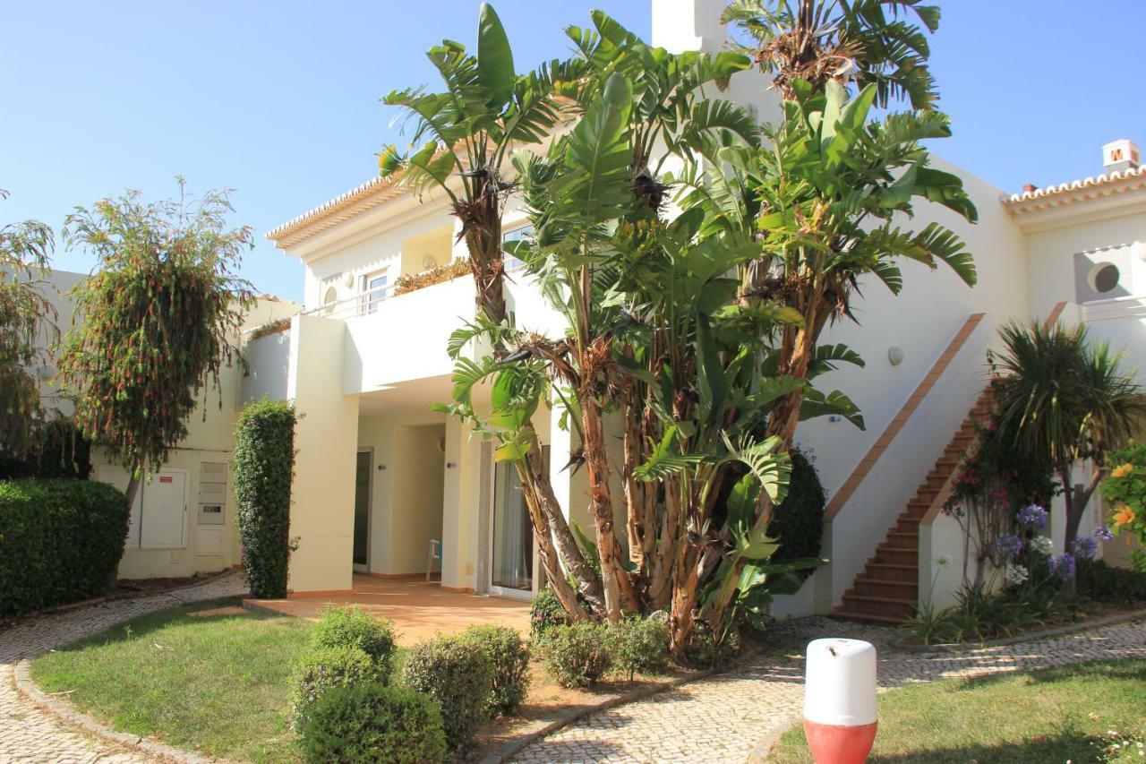 Apartment Vila Mos In Porto Mos Beach لاغوس المظهر الخارجي الصورة